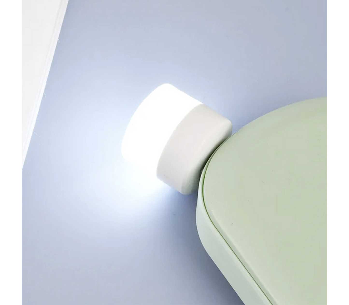 Lampadina Notturna USB LED Mini Luce Calda  Illuminazione Portatile 1W